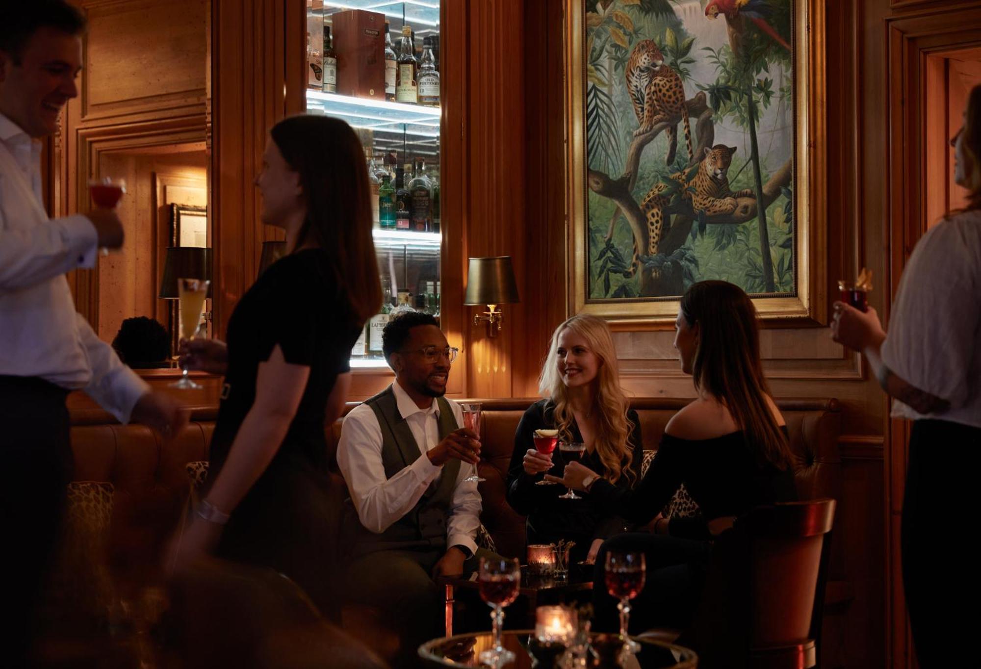 Rubens At The Palace London Ngoại thất bức ảnh The bar at the Ritz Paris