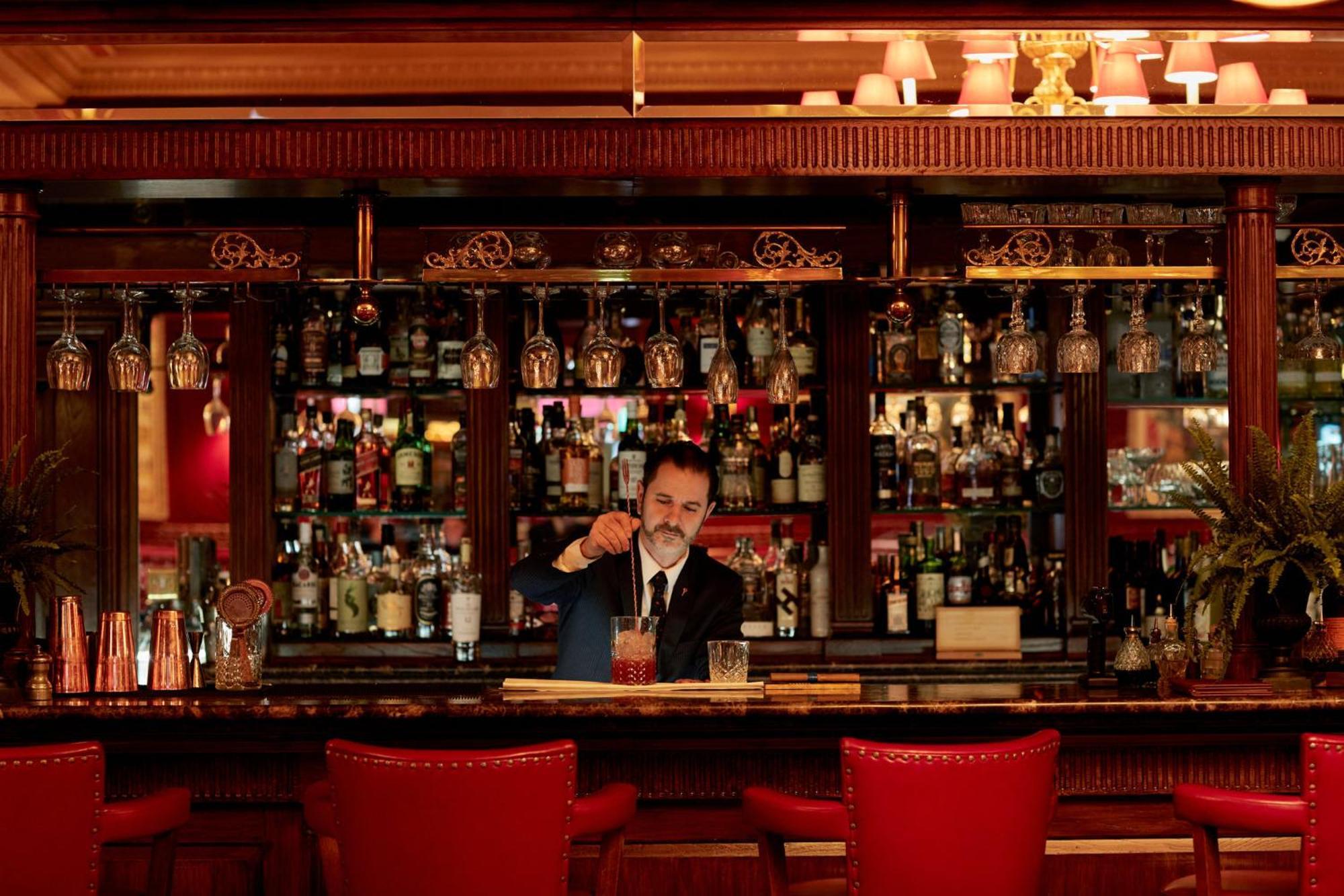 Rubens At The Palace London Ngoại thất bức ảnh The bar at the St. Regis New York